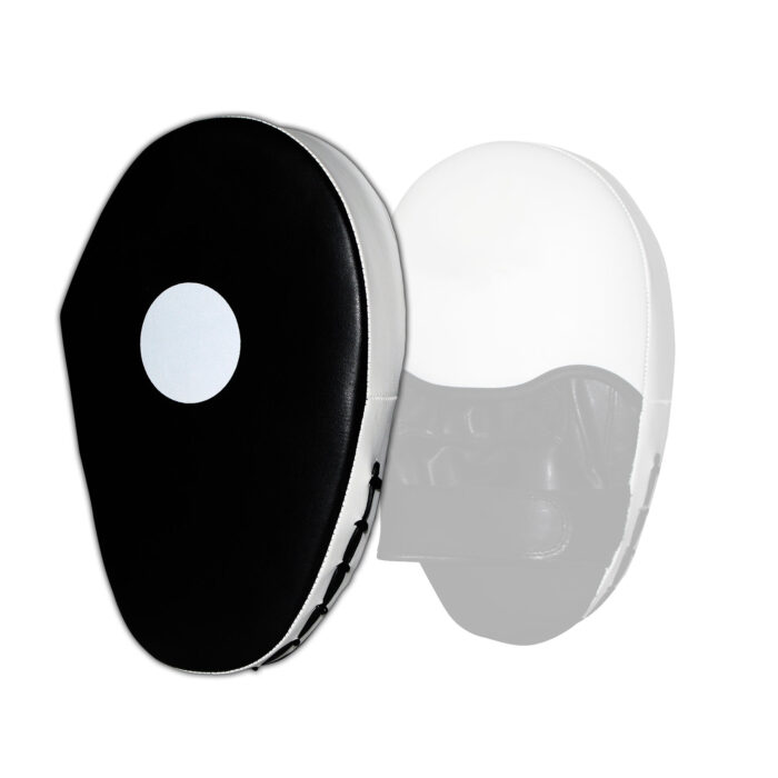 White & Black Focus Pad - Image 1